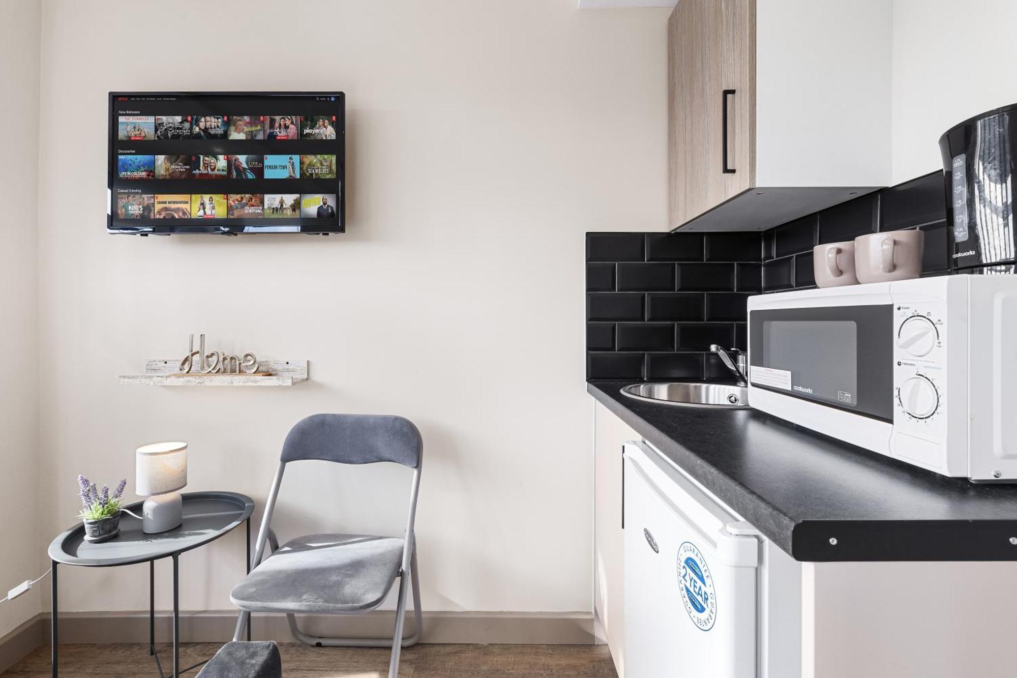 Serviced Ensuite Modern Studio - Sleeps 2 - Near Wembley Stadium - Good Transport Link To Central London - Harrow Ha3 Hatch End Exterior foto